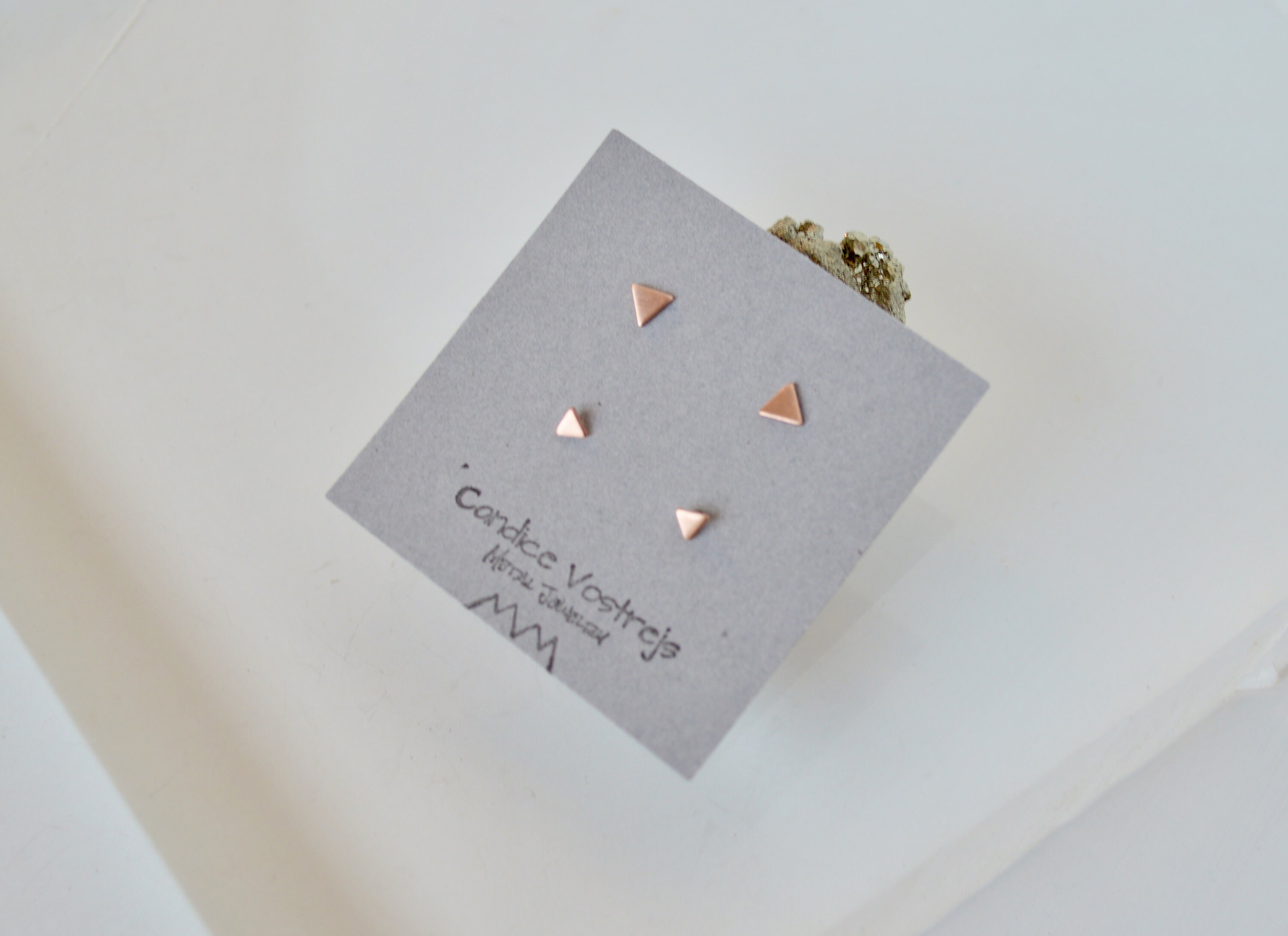 tiny stud earring set
