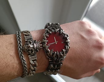 Gothic Style Opium Watch With Solid Stainless Steel Claws Very Gothic Style Opium Watch With Solid Stainless Steel Claws Very