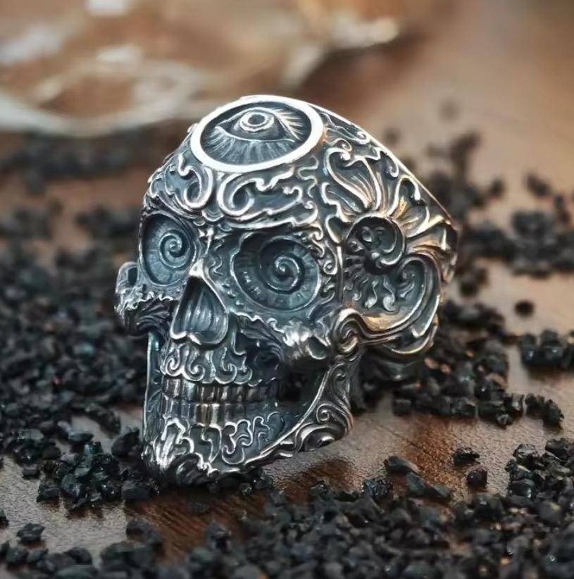 Bague tête de mort en argent - Bague tête de mort jour des morts en argent antique - France
