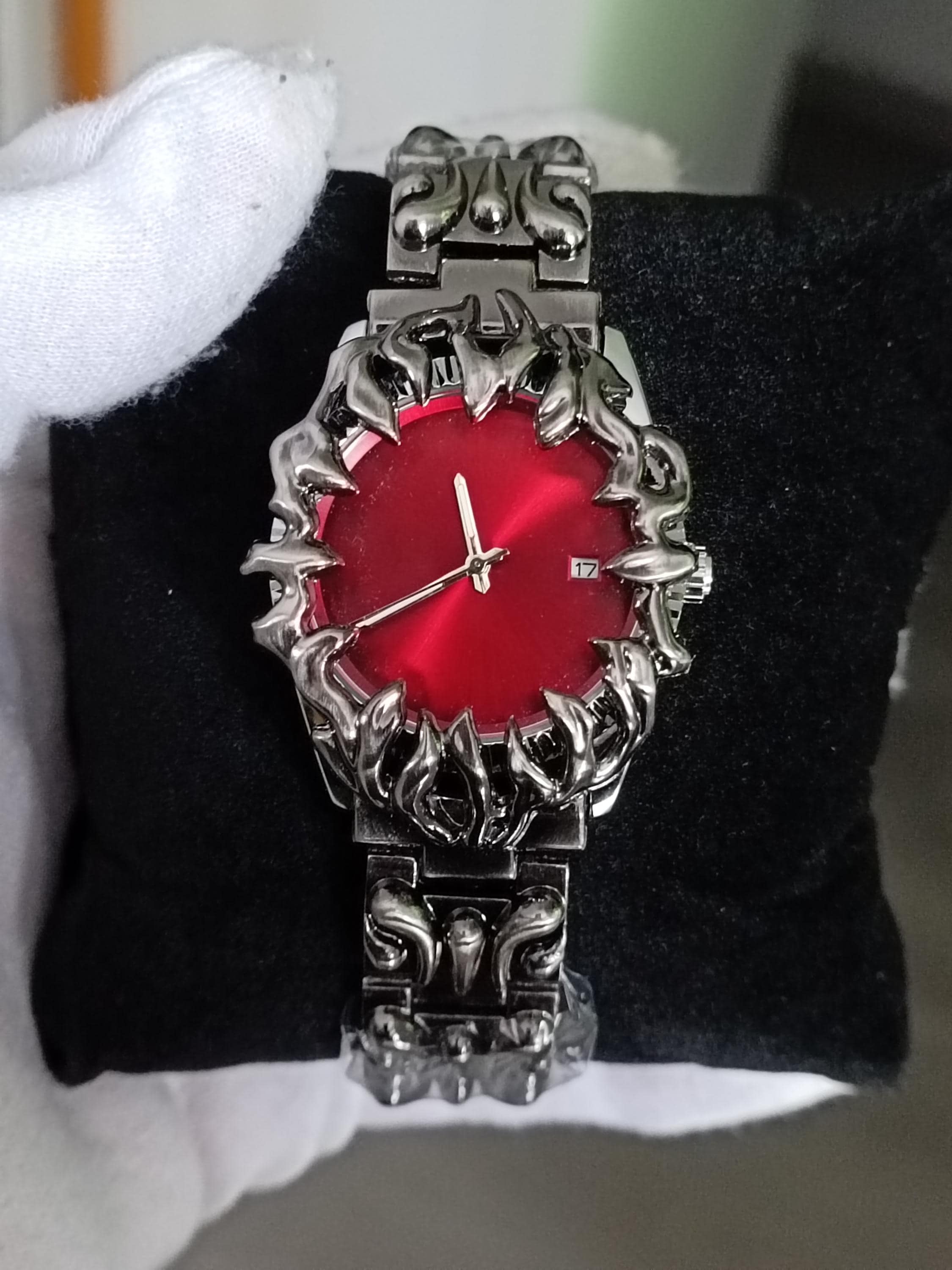 Gothic Style Opium Watch With Solid Stainless Steel Claws Very