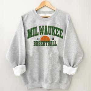 Vintage Milwaukee Basketball Sweatshirt, Gameday Basketball Shirt, Retro Style Milwaukee Basketball Sweatshirt, Milwaukee Fan Gifts