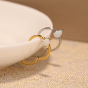 Anello a scatto con segmento incernierato senza soluzione di continuità in acciaio inossidabile opale bianco 16G, anello per setto nasale, cono per elica, cartilagine, anello per setto nasale, gioielli per elica