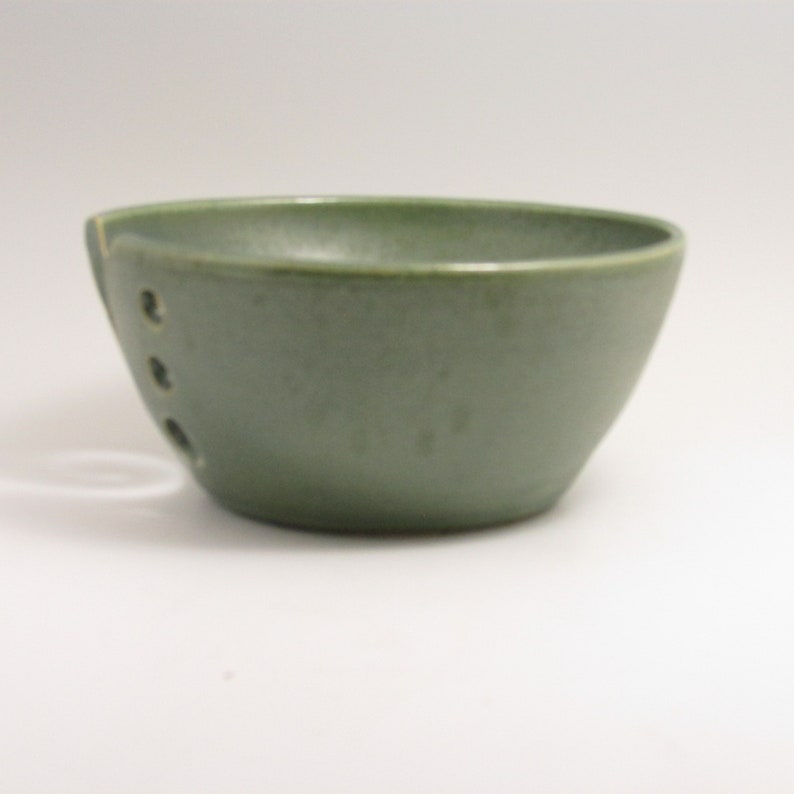 Large Yarn Bowl Yarn Keeper Pottery Yarn Bowl Knitting Etsy