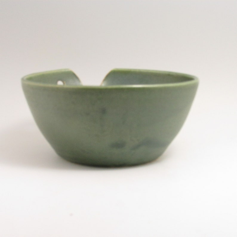 Large Yarn Bowl Yarn Keeper Pottery Yarn Bowl Knitting Etsy