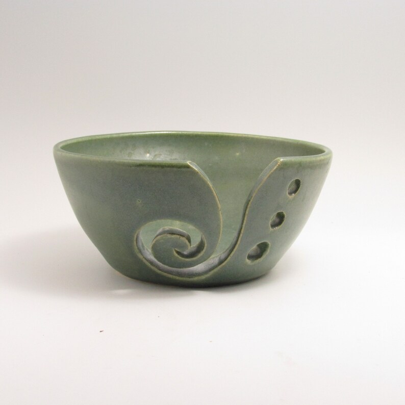 Large Yarn Bowl Yarn Keeper Pottery Yarn Bowl Knitting Etsy