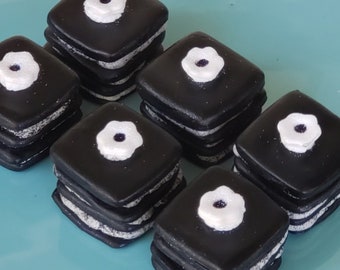 Fake Petit Fours. Black and White Petit Fours for Display. Set of 6. Select Frosting and Cake Flavor