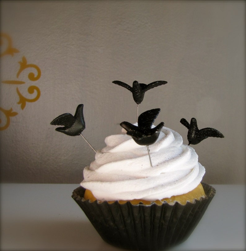 Fake Cupcake with Birds. 12 Legs Cupcake Collector Series image 3