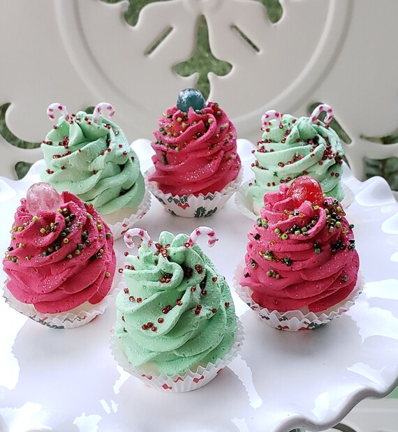 Mini Christmas Cupcake Liners