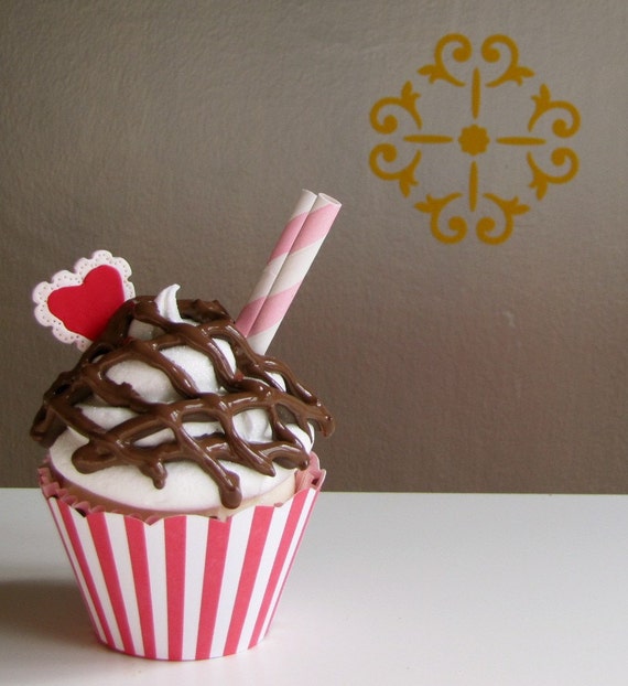Fake Cupcakes for Cupcake Bra: JUMBO Cupcakes BRA NOT Included