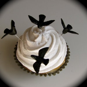 Fake Cupcake with Birds. 12 Legs Cupcake Collector Series image 2