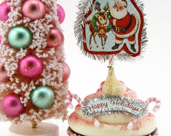 Vintage Christmas Card Fake Cupcake Santa & Reindeer Christmas Decor Can Be Ornament Fab Hostess Gift First on Etsy 12 Legs Original Design