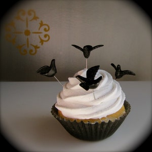 Fake Cupcake with Birds. 12 Legs Cupcake Collector Series image 4