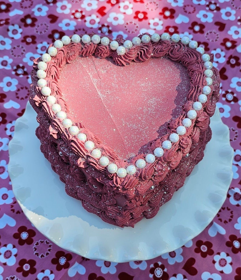 Vintage Heart Fake Cake with Faux Pearls. Dusty Rose Pink. Can be made to Hang on Wall. Photo Prop, Home Decor & Birthday image 3