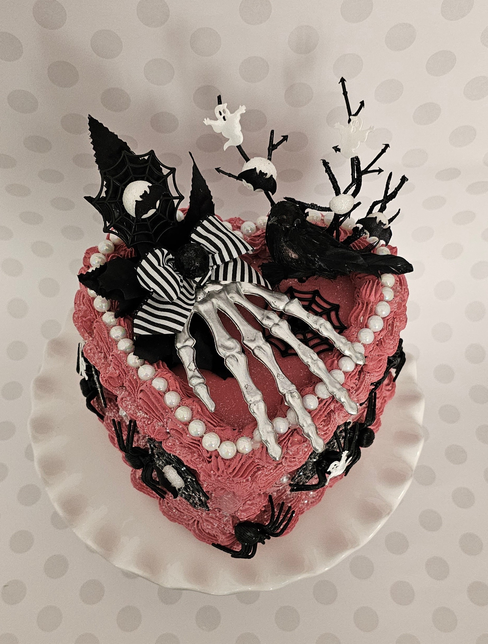 Halloween Fake Cake, Skeleton Hand, Spiderwebs, Spiders, Black 