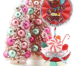 Gingerbread Man Fake Cupcake Christmas Decor Retro Gingerbread Image/Candy Canes/Gum Drops/Peppermint!Signature 12 Legs Design.