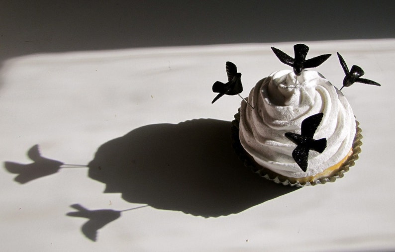 Fake Cupcake with Birds. 12 Legs Cupcake Collector Series image 1