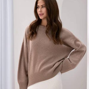 Handmade Cashmere Oversized Sweater: Light Brown Winter Wear