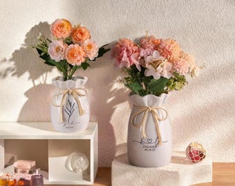 Customized Ceramic Wedding Flower Vase,Perfect Anniversary, Wedding or Engagement Gift - Wreath Design,Mr and Mrs Gifts, Newlywed Presents