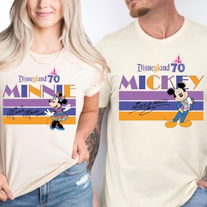 Disneyland Resort 70-jähriges Jubiläum Shirt, Disney Charaktere Passendes Sweatshirt, glücklichster Ort der Welt Familienreise 2025 Shirts