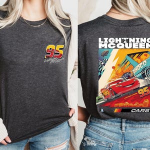 Camiseta de Rayo McQueen, camiseta de Disneyland, suéter de Disneyworld, camiseta McQueen 95, camiseta familiar de Magic Kingdom, camiseta de Cars imagen 3