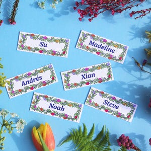Tarjetas con nombres de lugares florales de verano / Papelería exclusiva para bodas y eventos