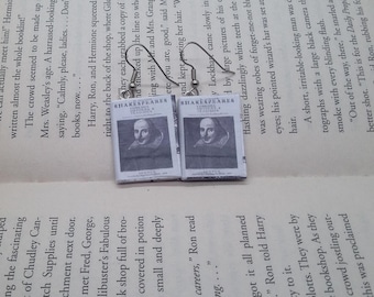 Shakespeare Book Earrings / Gift for Her / Book Lover Gift / Book Jewelry / Book Earrings / Shakespeare Earrings / Book Earrings / The Bard