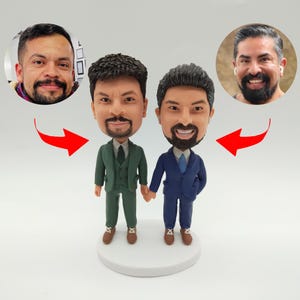Personalized custom same sex couple bobbleheads, custom gay wedding cake toppers, wedding gifts for same sex couples，anniversary bobbleheads
