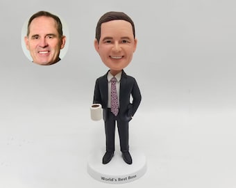 Custom boss bobbleheads, personalised custom 3D statue bobbleheads, birthday gifts for dads, best anniversary gifts for the cutest bosses
