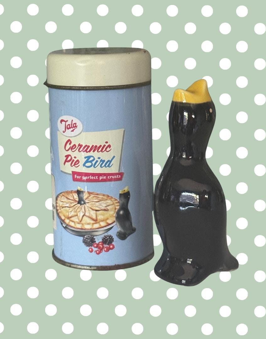 入手困難　英国アンティーク　パイバード　PIE FUNNEL　パイファンネル パイバード（pie funnel) | アンティーク雑貨店 Antique cise