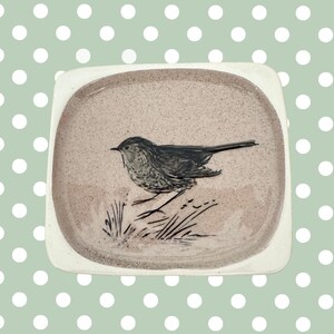 Stuart Bass Wren Trinket Dish, British Studio Pottery Ceramic,  Folk Art Bird Design