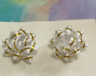 Mini Gift Bows Stud Earrings White w/Gold Stripes. 1 pair