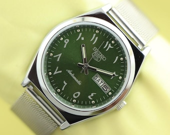vintage Seiko 5 green  automatic Arabic dial Mens working wrist watch classic model 37.5mm rare model