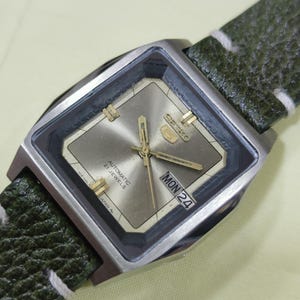 Original Seiko 5 vintage automatic original retro green dial Mens japanese working wrist watch classic model 35mm 058