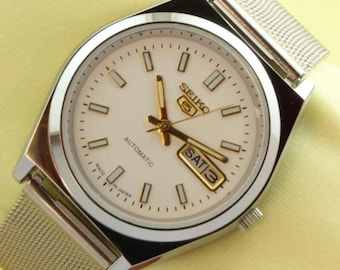 ヴィンテージ セイコー 5 自動巻きムーブメント No.7019-8180 ホワイト