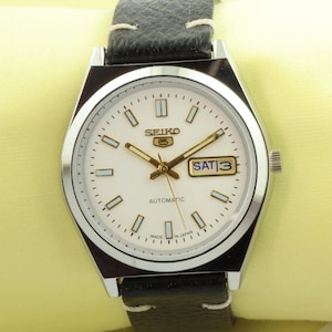 Cadeau voor hem Seiko 5 vintage automatisch witte elegante wijzerplaat Werkend herenpolshorloge dresswatch 37,5 mm