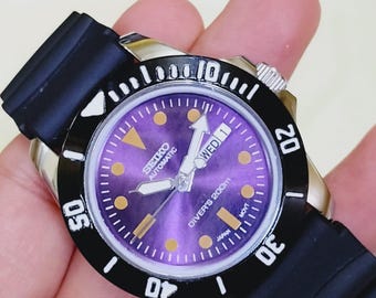 vintage Seiko 5 purple dial automatic dial rotating bezel Mens working wrist watch retro model 40mm..dress watch retro 70s style