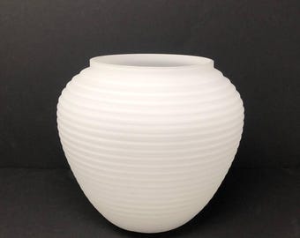 Lámpara de techo vintage de vidrio lechoso con cubierta de globo de bellota acanalado con forma de colmena MCM