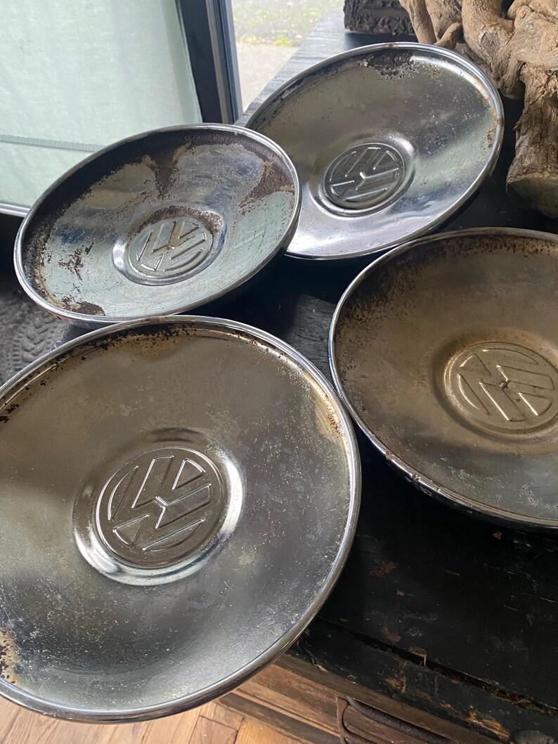 Collectable Dog Dish VW Hub Caps Set of 4 10 Inch Volkswagon Beatle Bus ...