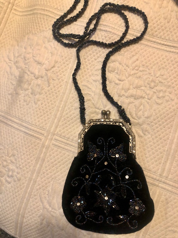 Black beaded purse