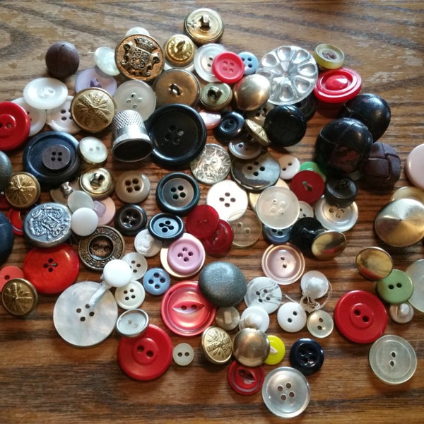 Lot of Vintage Buttons with Thimble