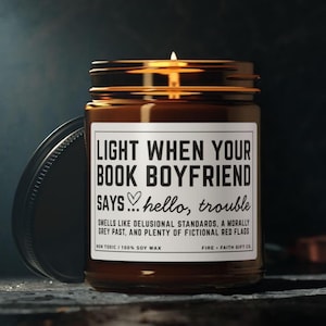 Spicy Dark Romance Candle: Book Lover Gift, Bookshelf Decor