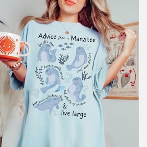 Manatee-skjorta Träffa mig på stranden Respektera lokalbefolkningen Manatee-skjorta Ekologi Hav-skjorta Naturälskare Gåva Djurälskare Gåva Naturälskare Chambray