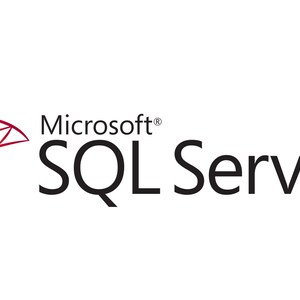 Pode incluir: Logotipo do Microsoft SQL Server com um design abstrato vermelho e cinza. O texto "Microsoft® SQL Server®" está em preto.