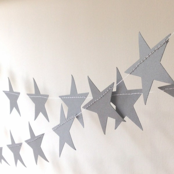 Star Garland - Guirlande de mariage - Décor de fête - Décor de chambre d’enfant - Douche de bébé - Choisissez votre couleur / longueur 6-25 pieds