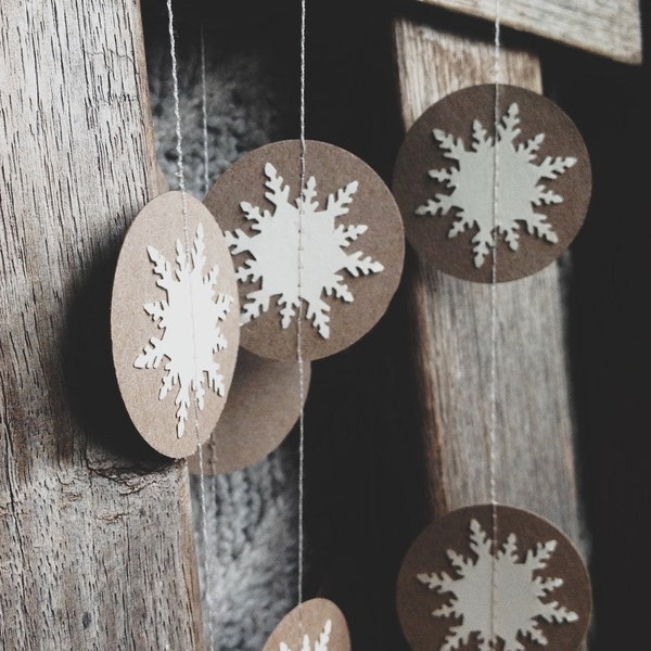Snowflake Garland - Winter Decor - Christmas Decoration - Holiday Decor - Party Decor - Christmas Garland - Winter Wedding - Cusom Lengths