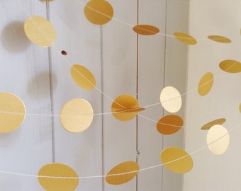 Gold Garland, 1 1/2" Circles, Gold, Silver, Ivory, Eco Wedding Garland, Party Decoration, Home Decor, Bridal Shower, Birthday, Christmas