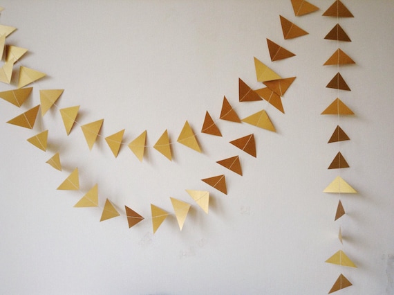 Geometric 2024 paper garland