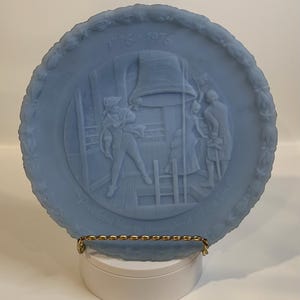 Fenton Milk Glass Bicentennial Plate 1776-1976 with Liberty Bell