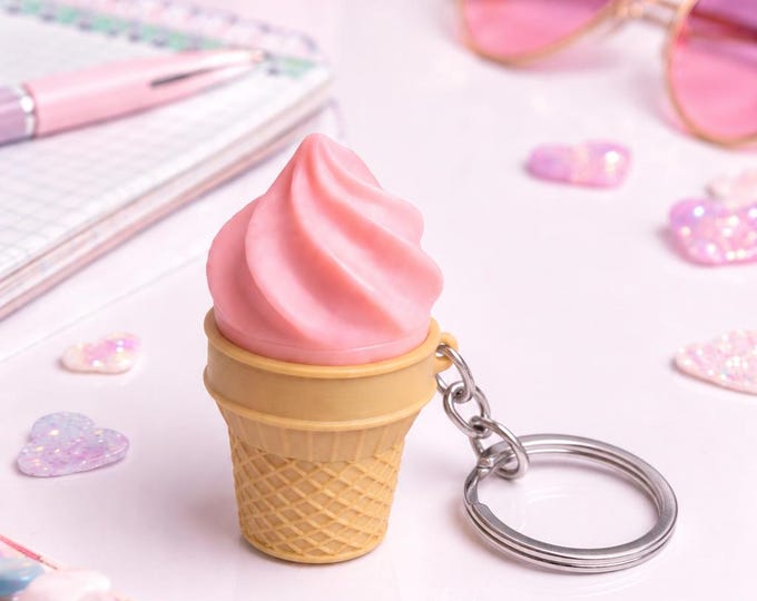 Ice Cream Keychain | Cute 3D Printed Keychain | Kawaii Keychain | Soft Serve Ice Cream | Gift for Her | Backpack Charm | Pastel Aesthetic