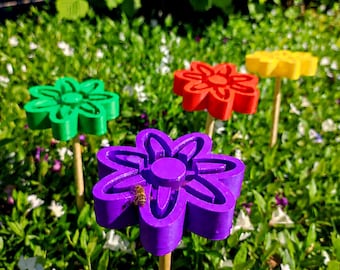 Bienen - Tränke Blume | 3D gedruckt | Insektentränke Garten | Bienenhilfe | Deko Blume mit Stab | Geschenk Garten
